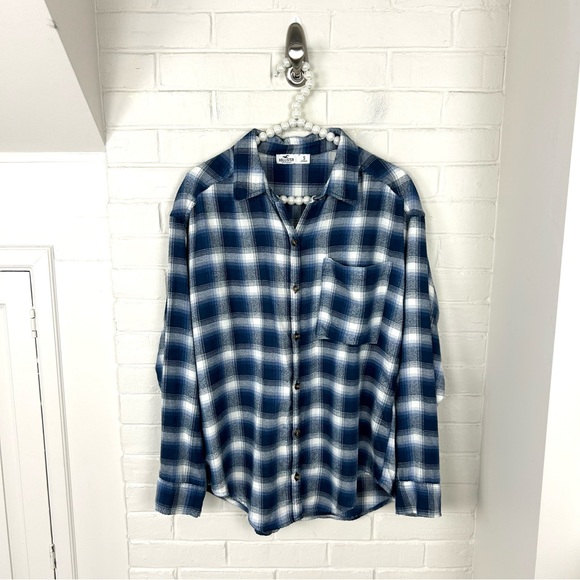 Hollister Blue Plaid Oversized Soft Flannel Button Down Shirt Size S - Picture 1 of 7